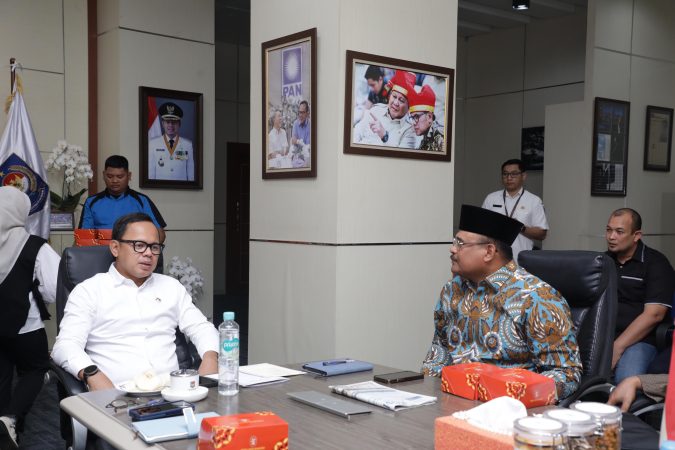 Bertemu Wamen, Pj Gubernur Safrizal Sebut Pilkada Berjalan Baik dan Lancar