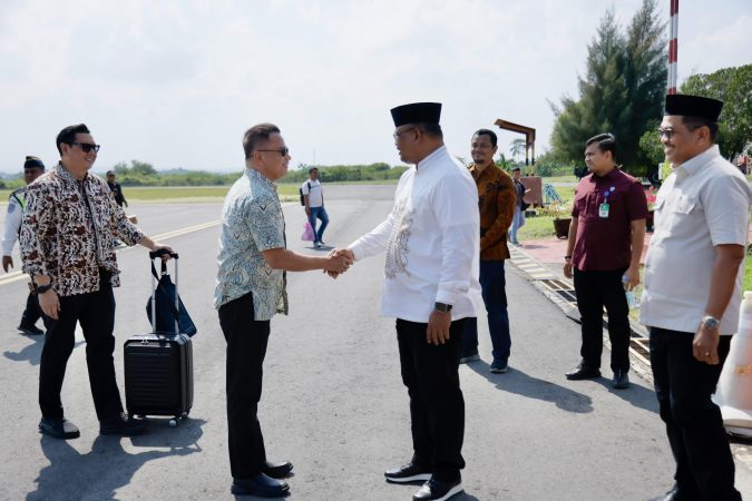 Pj Gubernur Safrizal Sambut Dewan KEK, Dorong Pengembangan KEK Arun Lhokseumawe untuk Perekonomian dan Tenaga Kerja