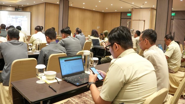 https://kewilayahan.com/2025/04/16/ditjen-bina-adwil-kembangkan-aplikasi-sim-linmas-100-berikan-kemudahan-masyarakat-kelompok-rentan/